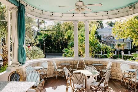 Deluxe King - Curry Mansion With Pool! Hotel Key West Bagian luar foto