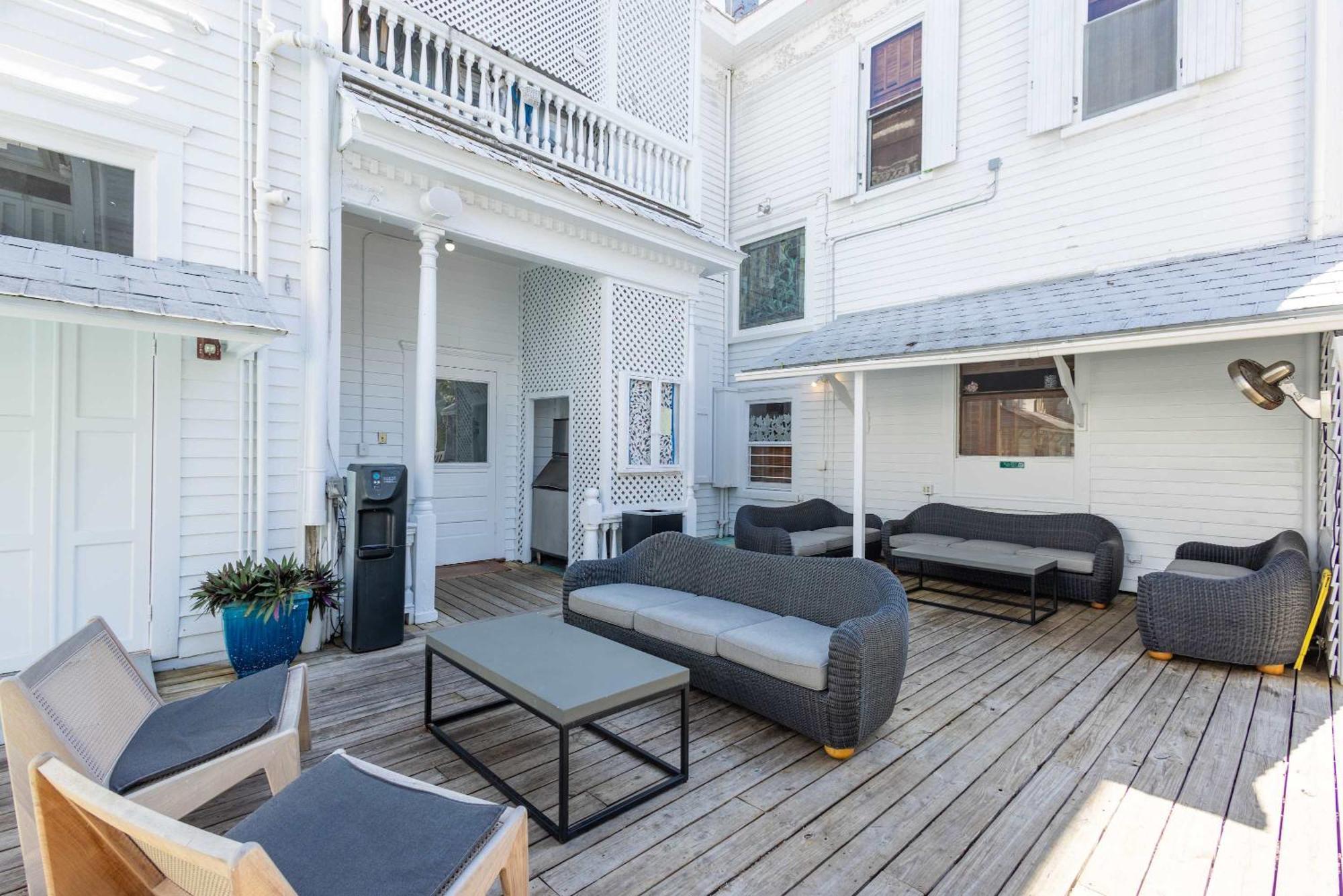 Deluxe King - Curry Mansion With Pool! Hotel Key West Bagian luar foto