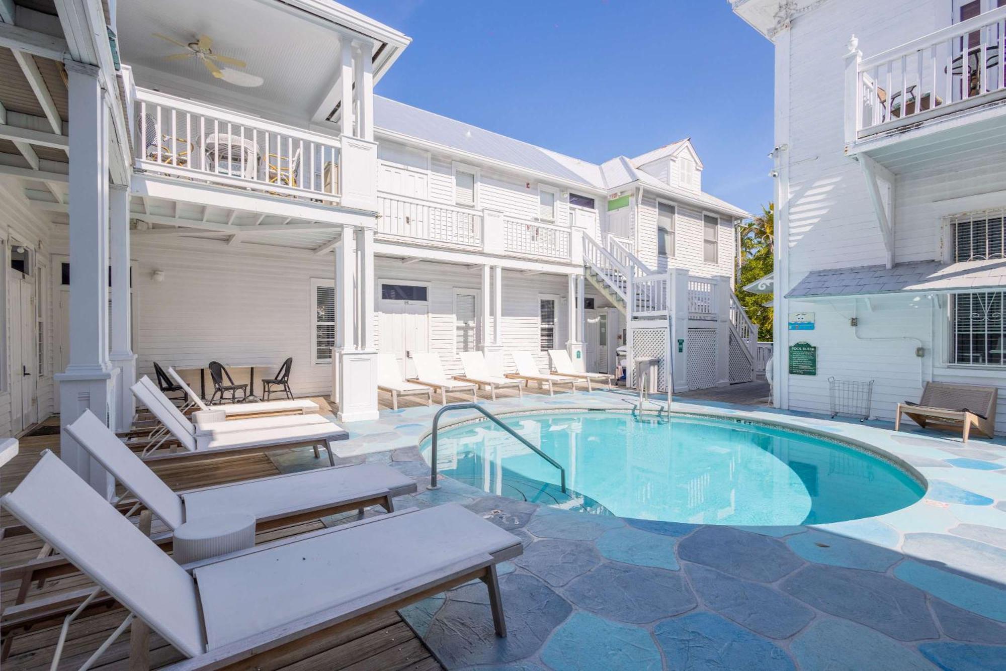 Deluxe King - Curry Mansion With Pool! Hotel Key West Bagian luar foto